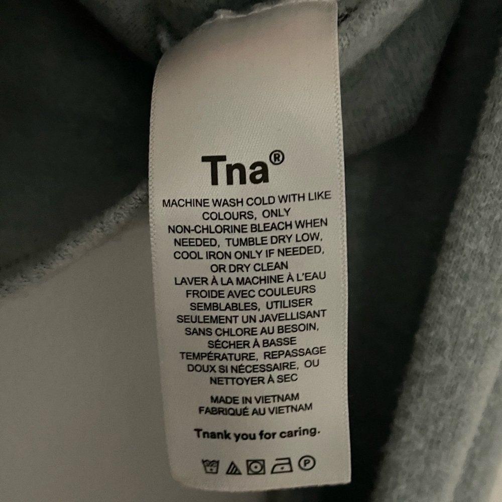 ARITZIA| XS TNA Longsleeve - Picture 15 of 16